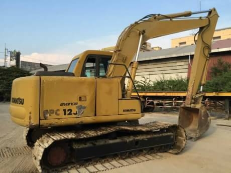 KOMATSU PC120-6