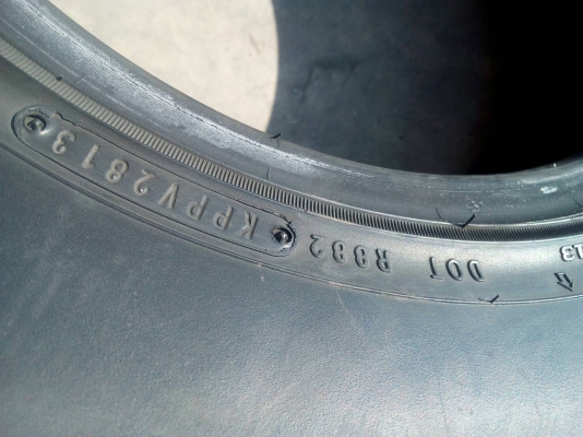 31x10.50R15  DUNLOP GRANDTREK AT3 มี 1 เส้น ไม่มีปะ ใช้ทำอะไหล่ tel.063-286-3551081-427-3941