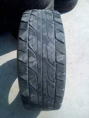 31x10.50R15  DUNLOP GRANDTREK AT3 มี 1 เส้น ไม่มีปะ ใช้ทำอะไหล่ tel.063-286-3551081-427-3941