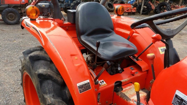 ขาย L3008 4WD พร้อมใบมีด + โรตารี่  พร้อมใช้งาน