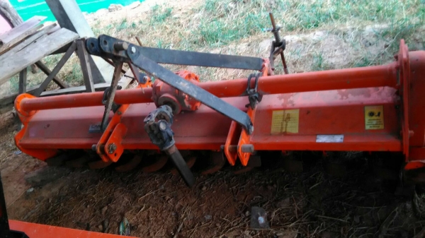 ขายโรตารี 2.2 เมตรแบบเฟืองสภาพเกือบใหม่พร้อมยอย