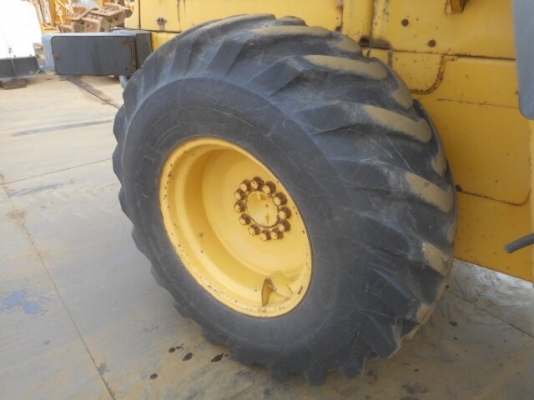 มาใหม่ครับ KOMATSU WA100-3 นำเข้าจากญี่ปุ่น โทร.090-986-2521 อ๊อบ