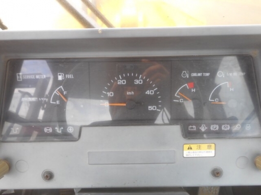 มาใหม่ครับ KOMATSU WA100-3 นำเข้าจากญี่ปุ่น โทร.090-986-2521 อ๊อบ