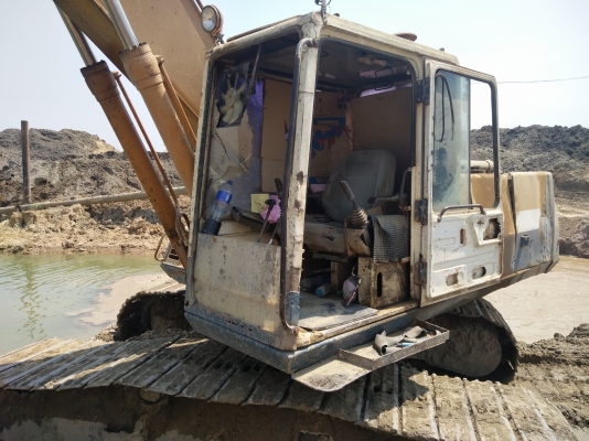 ขายด่วน!!Komatsu Pc200-5ใช้งานได้ดี ไม่ต้องซ่อม ราคาสุดคุ้ม ขายด่วน!!Komatsu Pc200-5ใช้งานได้ดี ไม่ต้องซ่อม ราคาสุดคุ้ม
