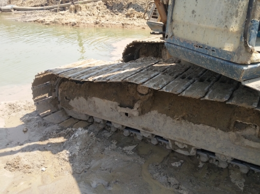 ขายแล้วค่ะ!!Komatsu Pc200-5คอนโทรลสั้น ไฟฟ้าครบ ใช้งานได้ดี