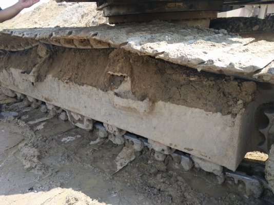 ขายแล้วค่ะ!!Komatsu Pc200-5คอนโทรลสั้น ไฟฟ้าครบ ใช้งานได้ดี ขายแล้วค่ะ!!Komatsu Pc200-5คอนโทรลสั้น ไฟฟ้าครบ ใช้งานได้ดี