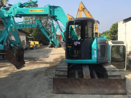 ขายKOBELCO SK75UR-3ES  ปี  2007  เก่าญี่ปุ่นแท้  สภาพสวยมากๆๆ  ลองระบบกันได้ทุกวัน  โทร  089-3818694  ดวงนภา