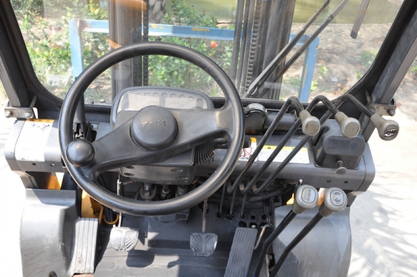 ขายFORKLIFT TCM (1.5ตัน) งาสไลด์ชิฟ เสา4เมตร สวยเดิมจากญี่ปุ่น ยังไม่เคยใช้ในไทย 148,000เท่านั้น!!