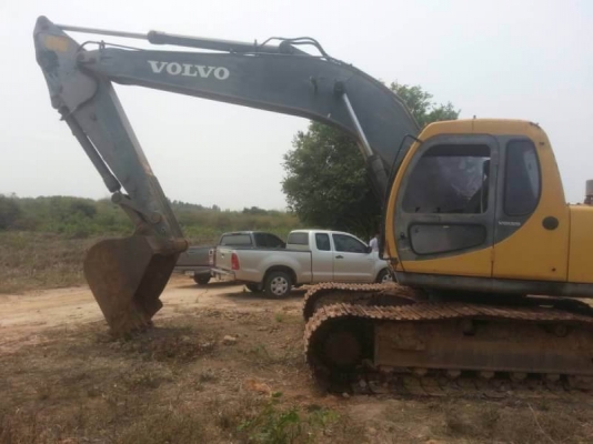VOLVO EC210LC ราคา 565,000 บาท เครื่อง 6BD1 Turbo.ดี ปั้ม K3V โช่หนา เอวแน่น เอกสารเล่มทะเบียน  รถอยู่ จ.สกลนคร  โทร 098-1862844อ๊อฟ 101 ไอดีไลน์ ja5657