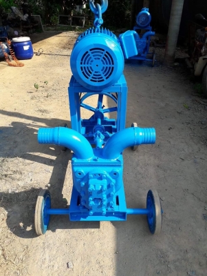 เครื่องดูด น้ำมัน ของเหลว เคมี เครื่องดูด น้ำมัน ของเหลว เคมี