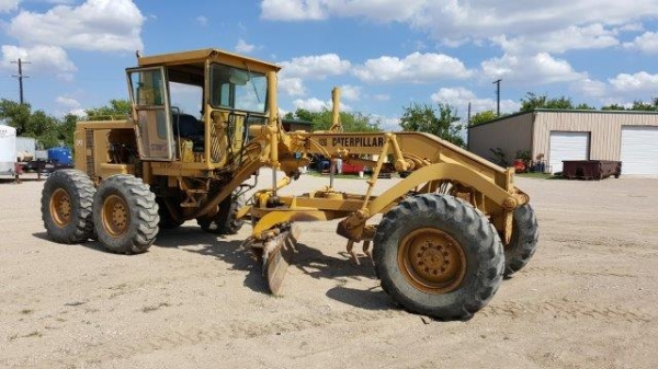 รถเกรด CAT 12G #61M09620 นำเข้าจากอเมริกา ติดต่อโทร 098-2492100 ภัทร