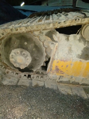 ขาย CAT 215  รถสวยๆพร้อมใช้งาน เจ้าของขาย เอง ราคา  420,000 บาท