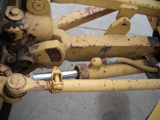 รถเกรด CATERPILLAR 12G # 61M10225 ติดต่อโทร 098-2492100 ภัทร