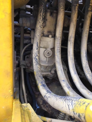 รถเก่านอก 1 อาทิตย์ 395,000 บาท KOMATSU PW60-1 สองเพลา เครื่องดี ปั้มแรง  เอกสารอินวอยท์  รถอยู่ จ.ร้อยเอ็ด โทร 098-1862844 อ๊อฟ 101 ไอดีไลน์ ja5657