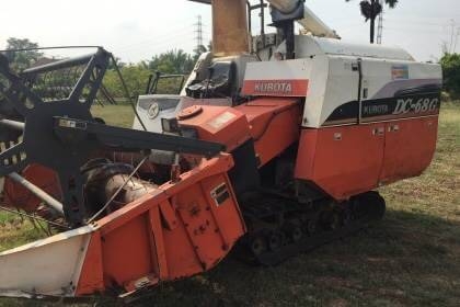 KUBOTA DC68G อุ้ม 265,000 บาท เครื่องดี ช่วงล่างเต็ม ปั้มดี พร้อมเกี่ยว เอกสารชื่อขาย  รถอยู่ จ.สกลนคร  โทร&amp;ไอดีไลน์ 0610710295