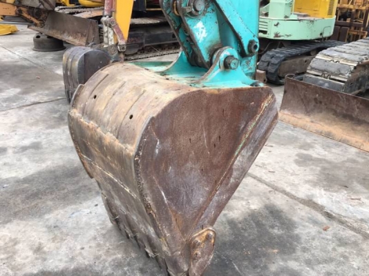 รถเก่านอก 1 อาทิตย์ 950,000 บาท KOBELCO SK75UR-7 ทำงาน 6,473 ชั่วโมง เครื่องดี ปั้มแรง โช่หนา เอวแน่น แอร์เย็น เอกสารอินวอยท์ รถอยู่ จ.ร้อยเอ็ด โทร&ไอดีไลน์ 0610710295 รถเก่านอก 1 อาทิตย์ 950,000 บาท KOBELCO SK75UR-7 ทำงาน 6,473 ชั่วโมง เครื่องดี ปั้มแรง โช่หนา เอวแน่น แอร์เย็น เอกสารอินวอยท์ รถอยู่ จ.ร้อยเอ็ด โทร&ไอดีไลน์ 0610710295