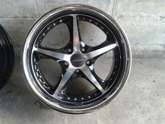 ขอบ18นิ้ว5รูู114 ชุดนี้ ราคา 8200 บาท