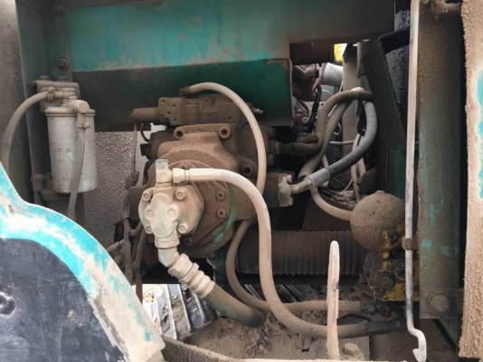 ขายดาว์น 565,000 บาท KOBELCO SK200 MARK 5 ธรรมดา เครื่องดี ปั้มแรง โช่หนา เอวแน่น ไฟฟ้าครบ (มอเตอร์คันเร่งเสีย) แอร์เย็น เอกสารเล่มทะเบียน  งวดคงเหลือ.  26 งวด x 15,000 = 390,000 บาท   รถอยู่ จ.ร้อยเอ็ด โทร 098-1862844 ไอดีไลน์ ja5657