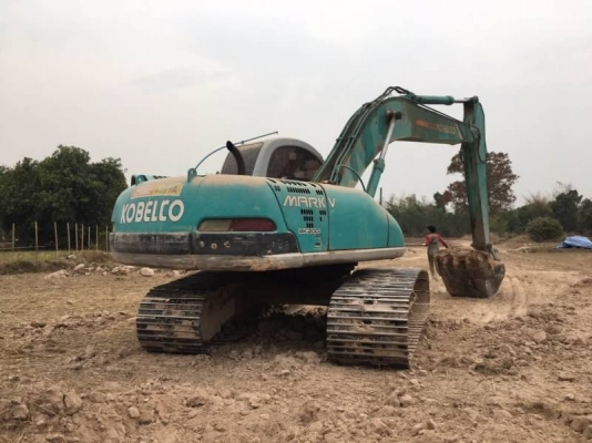 ขายดาว์น 565,000 บาท KOBELCO SK200 MARK 5 ธรรมดา เครื่องดี ปั้มแรง โช่หนา เอวแน่น ไฟฟ้าครบ (มอเตอร์คันเร่งเสีย) แอร์เย็น เอกสารเล่มทะเบียน  งวดคงเหลือ.  26 งวด x 15,000 = 390,000 บาท   รถอยู่ จ.ร้อยเอ็ด โทร 098-1862844 ไอดีไลน์ ja5657