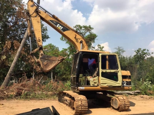 CATTERPILAR 312 ราคา 695,000 บาท เครื่องดี ปั้มดี โช่หนา เอวแน่น ไฟฟ้าครบ เอกสารชื้อขาย   รถอยู่ จ.สุรินทร์  โทร&amp;ไอดีไลน์ 0610710295