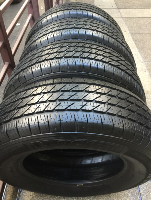 ยาง Michelin 265 65 17 สิ้นปี14 ดอกเต็ม ใช้ยาว ราคาไม่แพง ยาง Michelin 265 65 17 สิ้นปี14 ดอกเต็ม ใช้ยาว ราคาไม่แพง