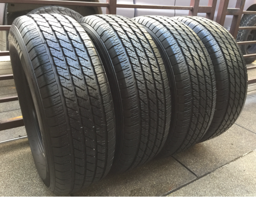 ยาง Michelin 265 65 17 สิ้นปี14 ดอกเต็ม ใช้ยาว ราคาไม่แพง ยาง Michelin 265 65 17 สิ้นปี14 ดอกเต็ม ใช้ยาว ราคาไม่แพง