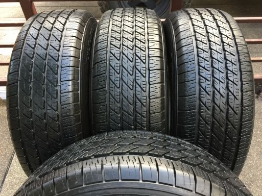 ยาง Michelin 265 65 17 สิ้นปี14 ดอกเต็ม ใช้ยาว ราคาไม่แพง ยาง Michelin 265 65 17 สิ้นปี14 ดอกเต็ม ใช้ยาว ราคาไม่แพง