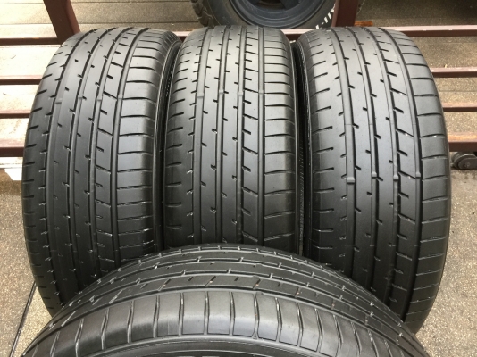 ยาง Toyo 225 55 19 ปี15 ดอกเต็ม ไม่มีปะ ใช้ยาว ราคาไม่แพง