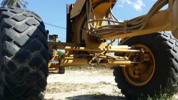 ขาย   CAT 160H  ปี1996