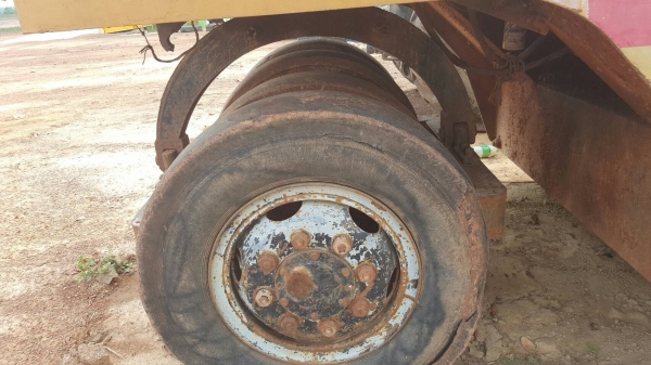 ขาย รถบด ล้อยาง 9 ล้อ DYNAPAC CP20 สภาพใช้งานได้ปกติ ราคาต่อรองได้ครับ