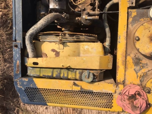 KOMATSU PC60-3 ราคา 265,000 บาท เครื่องดี ปั้มแรง โช่หนา เอวแน่น (มีไลน์หัวเจาะ) เอกสารชื้อขาย  รถอยู่ จ.สกลนคร  โทร&amp;ไอดีไลน์ 0610710295