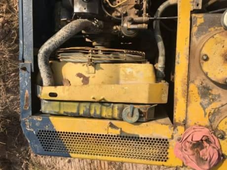 KOMATSU PC60-3