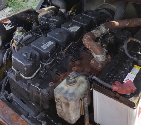 +++ ขายโฟล์คลิฟท์  KOMATSU  FD40-7  ขนาด 4  ตัน  เครื่องยนต์ดีเซล  เสา  4.5  เมตร  งาสไลด์ซ้าย + ขวา  เกียร์ออโตเมติค  ยางตันครับ