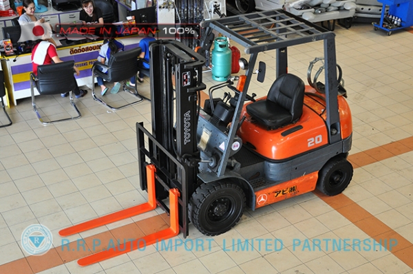 ขายรถโฟล์คลิฟท์มือสอง TOYOTA รุ่น 6FG20-12243 ราคา 195,000 บาท  นำเข้าจากประเทศญี่ปุ่น 100\% ไม่เคยใช้งานในไทย