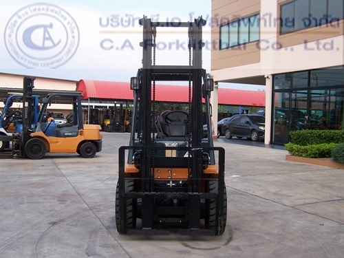 ขาย รถโฟล์คลิฟท์ TOYOTA รุ่น 7FD30ใช้งาน 500 ชม.สภาพเหมือนใหม่