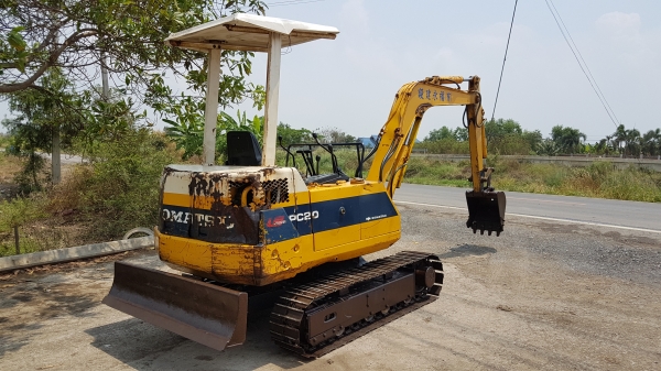 ขายด่วนรถแบคโฮKOMATSUโคมัสซูรุ่นยอดนิยมสวยๆPC20-6เครื่องโคมัสซู3D84เครื่องดีปั่มแรงรถนอกเพิ่งนำเข้ามาใหม่ยังไม่เคยใช้งานในเมืองไทยเลย