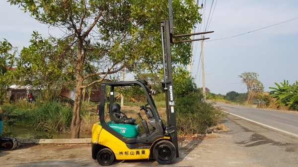 ขายด่วนรถยกKOMATSU FG15-20ยก1.5ตันยกสูง3เมตรยางตัน4เส้นตัวใหม่ล่าสูดรถนอกนำเข้ายังไม่เคยใช้งานในเมืองไทยเลย