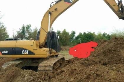 CATTERPILAR 320D ราคา 1,785,000 บาท เครื่องดี ปั้มแรง โช่หนา เอวแน่น ไฟฟ้าครบ เอกสารเล่มทะเบียน  รถอยู่ จ.อุดรธานี โทร&amp;ไอดีไลน์ 0610710295