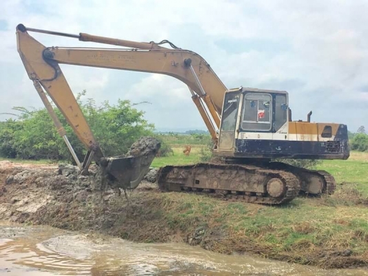 ขายKOMATSU PC200-5
