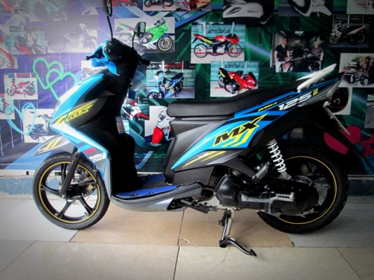 ( ผ่อนได้ ดาวน์ 4,900 )MIO 125 i mx สีฟ้าดำ รุ่นล้อแมกซ์ลายใหม่  33900
