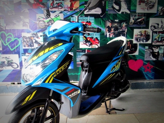 ( ผ่อนได้ ดาวน์ 4,900 )MIO 125 i mx สีฟ้าดำ รุ่นล้อแมกซ์ลายใหม่  33900