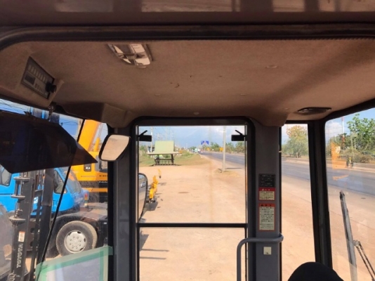 ขายรถตักล้อยาง HITACHI LX110-7 (เทียบเท่า WA200) รถนอกนำเข้าเองจากญี่ปุ่น สภาพสวยพร้อมใช้งาน มีVDOการทำงานครับ ขายรถตักล้อยาง HITACHI LX110-7 (เทียบเท่า WA200) รถนอกนำเข้าเองจากญี่ปุ่น สภาพสวยพร้อมใช้งาน มีVDOการทำงานครับ