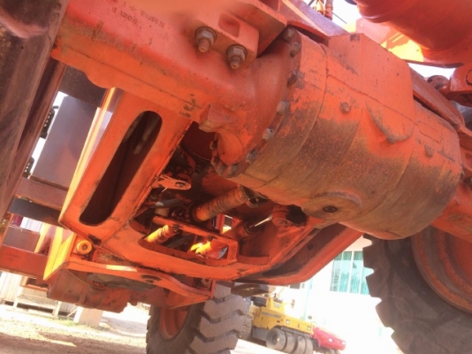 ขายรถตักล้อยาง HITACHI LX110-7 (เทียบเท่า WA200) รถนอกนำเข้าเองจากญี่ปุ่น สภาพสวยพร้อมใช้งาน มีVDOการทำงานครับ ขายรถตักล้อยาง HITACHI LX110-7 (เทียบเท่า WA200) รถนอกนำเข้าเองจากญี่ปุ่น สภาพสวยพร้อมใช้งาน มีVDOการทำงานครับ