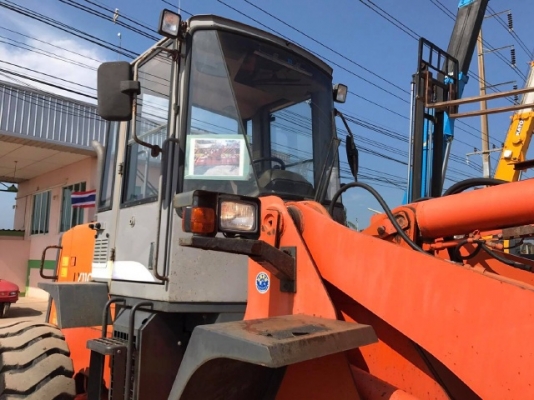 ขายรถตักล้อยาง HITACHI LX110-7 (เทียบเท่า WA200) รถนอกนำเข้าเองจากญี่ปุ่น สภาพสวยพร้อมใช้งาน มีVDOการทำงานครับ ขายรถตักล้อยาง HITACHI LX110-7 (เทียบเท่า WA200) รถนอกนำเข้าเองจากญี่ปุ่น สภาพสวยพร้อมใช้งาน มีVDOการทำงานครับ