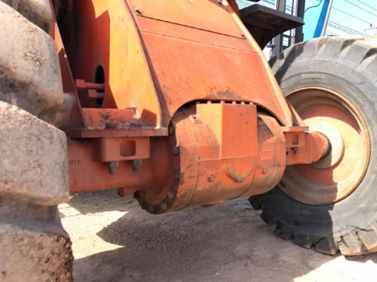 ขายรถตักล้อยาง HITACHI LX110-7 (เทียบเท่า WA200) รถนอกนำเข้าเองจากญี่ปุ่น สภาพสวยพร้อมใช้งาน มีVDOการทำงานครับ ขายรถตักล้อยาง HITACHI LX110-7 (เทียบเท่า WA200) รถนอกนำเข้าเองจากญี่ปุ่น สภาพสวยพร้อมใช้งาน มีVDOการทำงานครับ