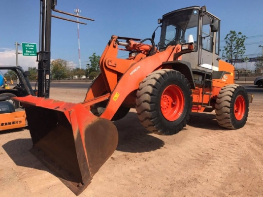 ขายรถตักล้อยาง HITACHI LX110-7 (เทียบเท่า WA200) รถนอกนำเข้าเองจากญี่ปุ่น สภาพสวยพร้อมใช้งาน มีVDOการทำงานครับ ขายรถตักล้อยาง HITACHI LX110-7 (เทียบเท่า WA200) รถนอกนำเข้าเองจากญี่ปุ่น สภาพสวยพร้อมใช้งาน มีVDOการทำงานครับ