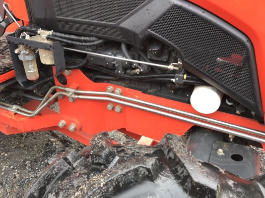 ขายรถไถคูโบต้า L5018(4WD)2เพลา สภาพนางฟ้า ใหม่มาก ใช้งานน้อยมาก 545ชั่วโมง พร้อมอุปกรณ์ 3 ชิ้น ขายราคา 618,000 บาท โทรสอบถามได้เลยค่ะ 081-9136451 ขอดูรูปทาง Line:Bow6451  เครื่องดี เกียร์ดี ยางดีทั้ง 4 เส้น ตรวจเชคเรียบร้อยค่ะ เล่มทะเบียนพร้อมค่ะ