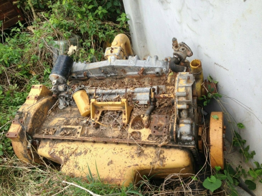 ขายรถขุดแบ็คโฮ KOMATSU PC200-3  สภาพเก่านอกเครื่องเปลื่ยนแต่เปนรุ่นเดิม เครื่องเก่าแถมให้เป็นอะไหล่ ช่วงล่างเต็มแน่น เครื่องปั้มแรง เอกสารอินวอย ราคา290,000บ. สนใจ 083 560 1591 หรือ 090 349 4058 คอนโทรนสั้น