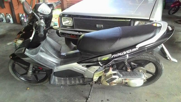 ขาย นูโว MX ล้อแม็กแท้ เดิมๆ ตามในรูปครับ ขาย นูโว MX ล้อแม็กแท้ เดิมๆ ตามในรูปครับ