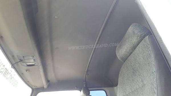 รถ 10 ล้อหัวลาก ยี่ห้อ HINO 285 แรงม้า เลขแชซซี FR289B ขับเคลื่อน 2 เพลา เบรคแห้ง หน้าหลัง 7 เกียร์ 